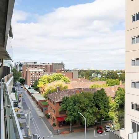 'The Albert' Where The City Meets St Kilda Melburne Exterior foto